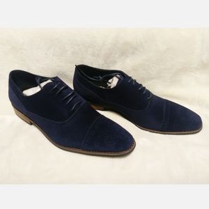 💲UV Signature Mens size 8.5 Navy suede Oxfords